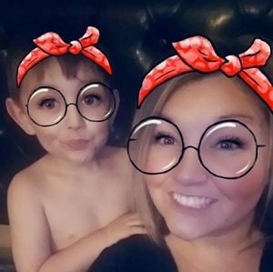 Meet your Posher, Jena